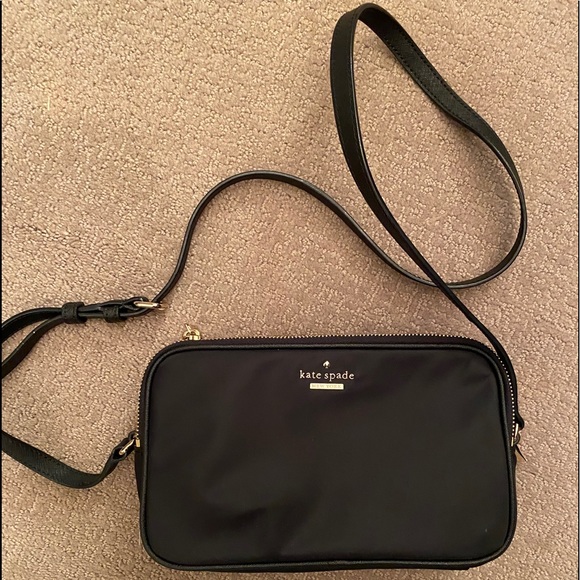 kate spade Handbags - Black crossbody kate spade bag